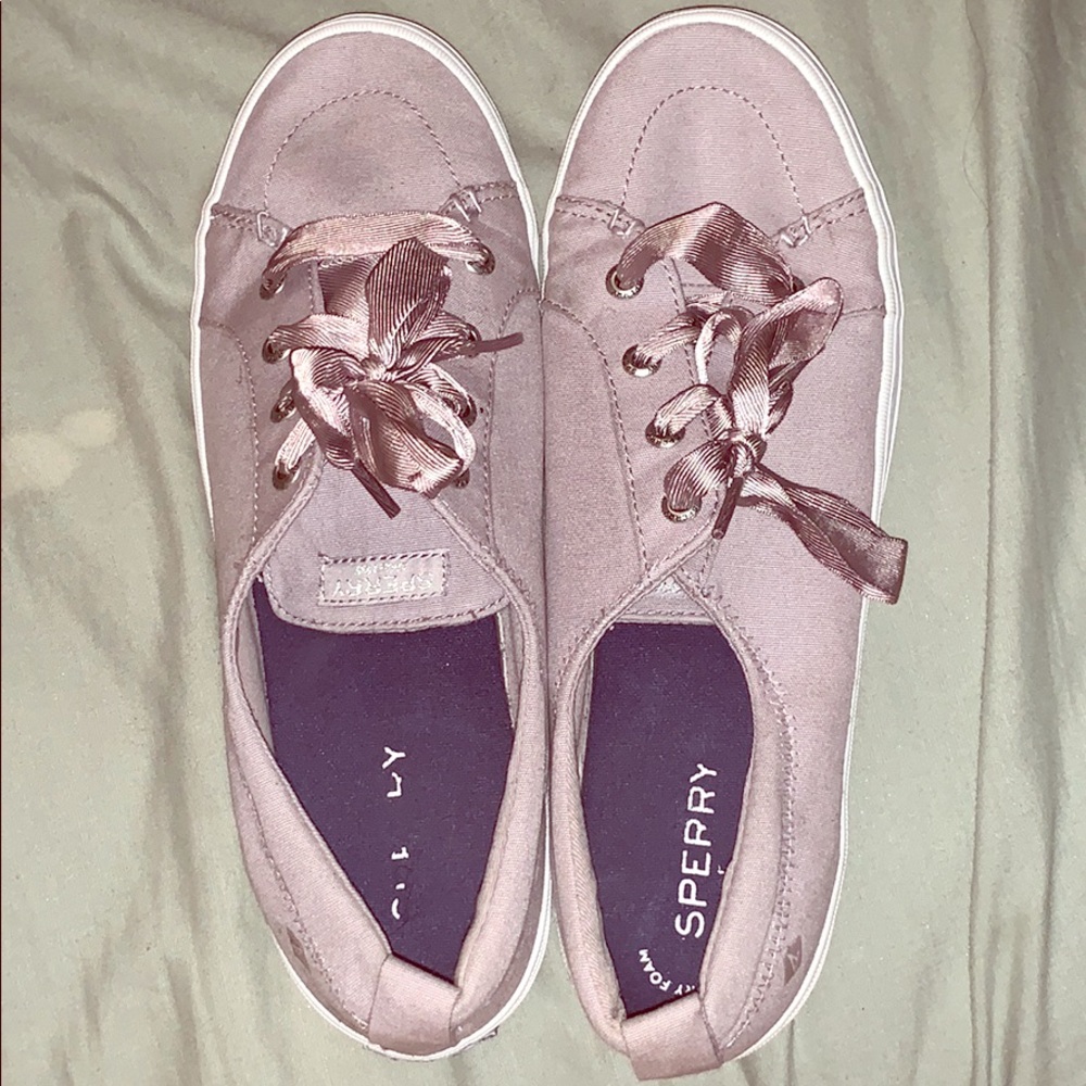 Purple used Sperrys